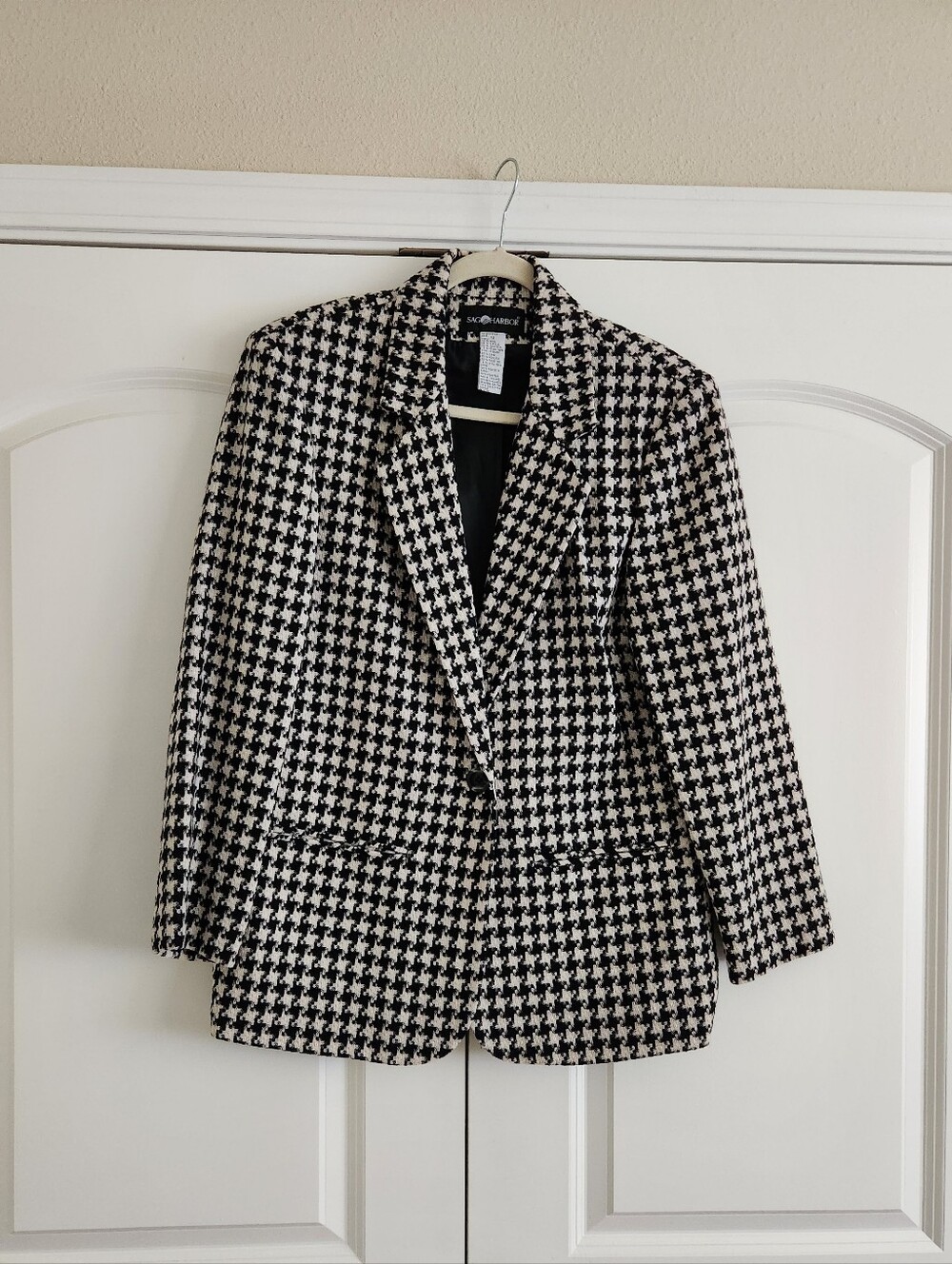 Vintage Sag Harbor Black and White Houndstooth Blazer Jacket